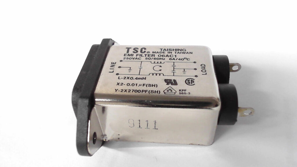 AC Inlet w/ EMI Filter, Panel Mount, Flange