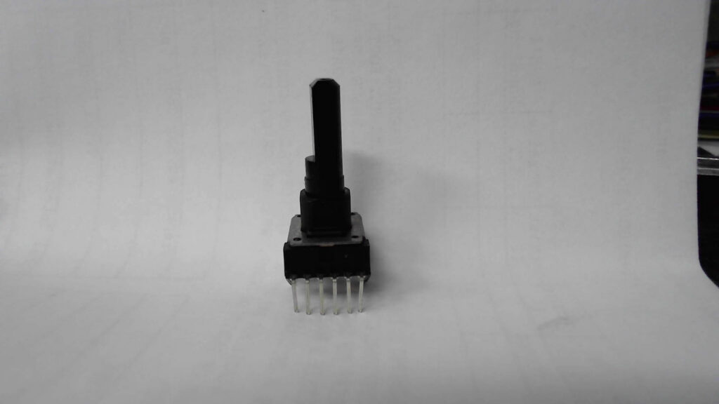5KB Dual, Center Detent, Plastic D-Shaft 18mm