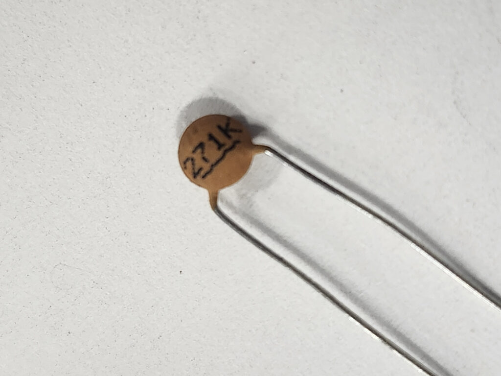 0.00027uf 50v, ceramic