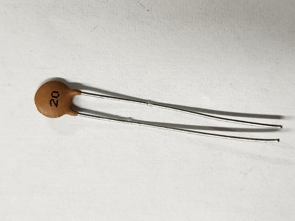 0.00002uf 50v, Ceramic