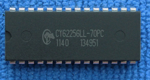 CY62256LL-70PC