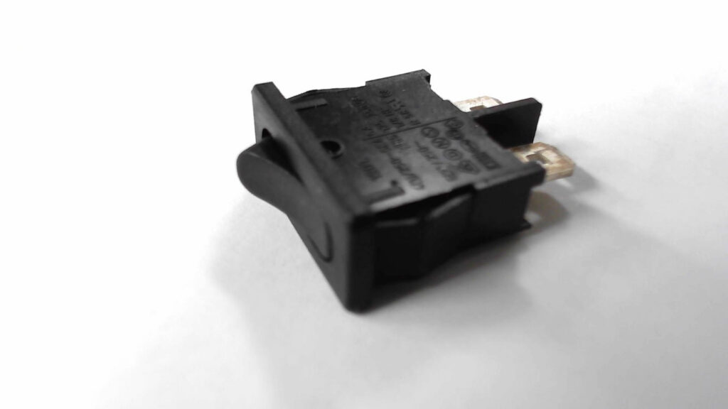 Rocker Switch, 6A SPST On-Off Faston Black 21mm