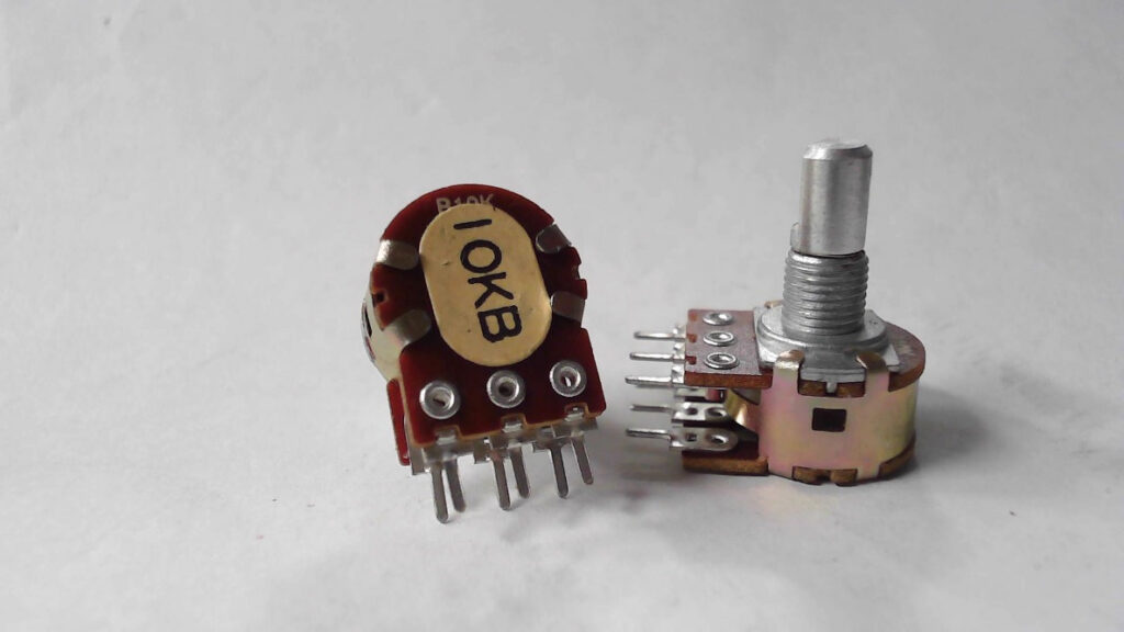 10KB Dual, Metal D-Shaft, 15mm
